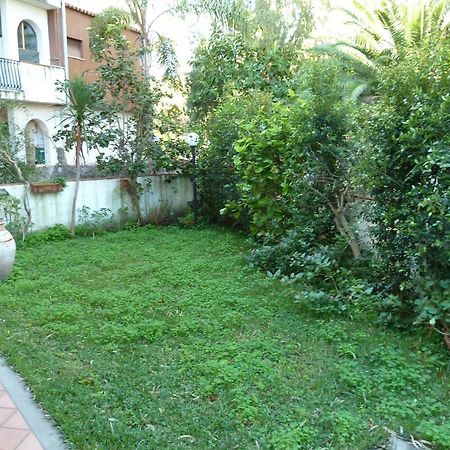 Apartmán Sea Breeze Acitrezza Aci Castello Exteriér fotografie